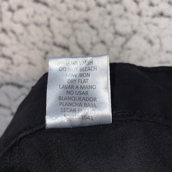 TIMING | Black Wide-Leg High-Waisted Cargo Pants | Size: M - Picture 6 of 8